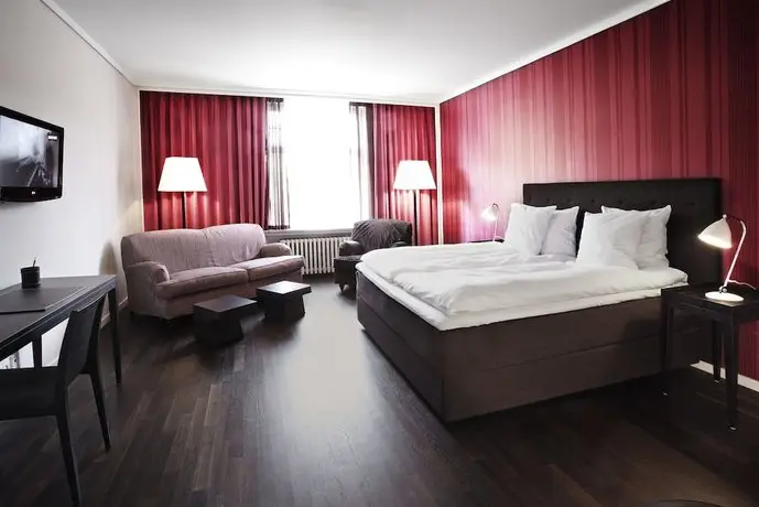 First Hotel Grand – Zniżki i oferty specjalne